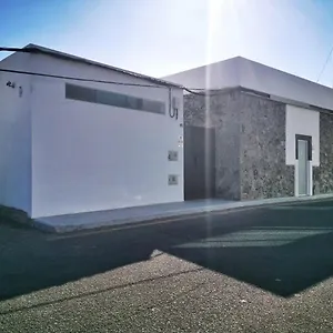 https://circo-wave-loft-en-el-mar.in-canary-islands.com
